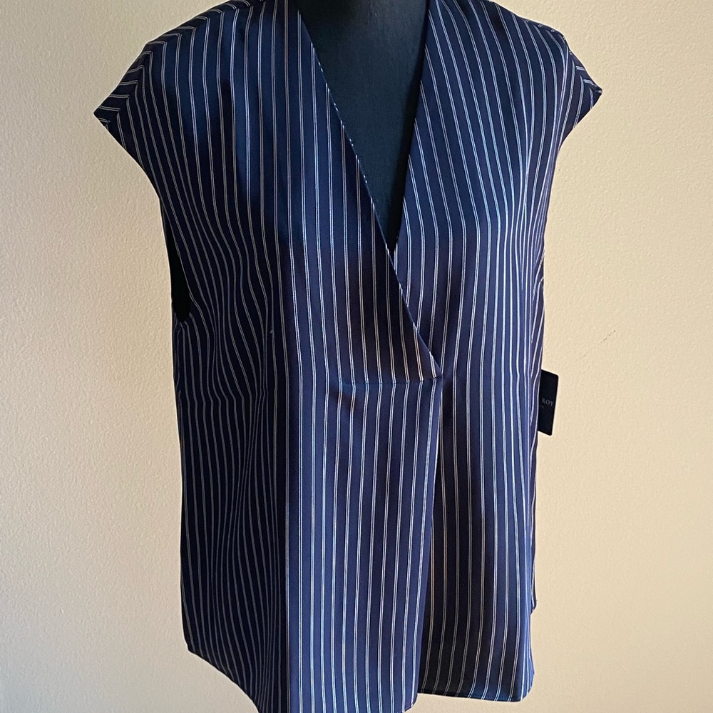 Rachel Roy V-Neck Top NWT!